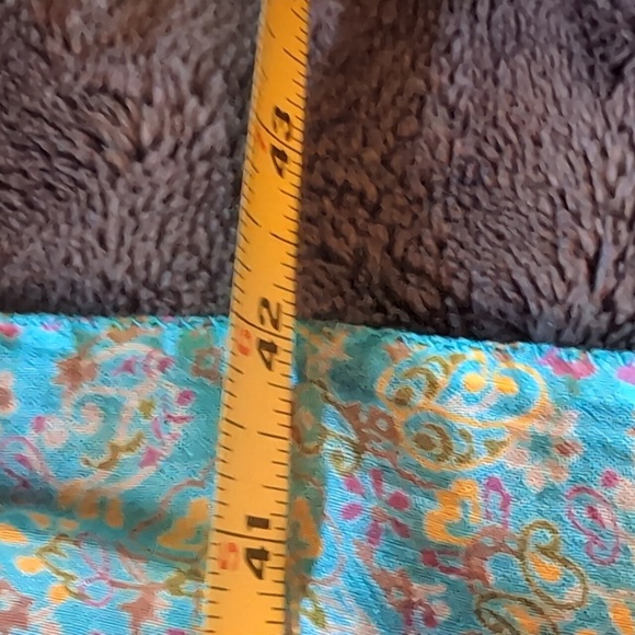 Blue Scarf with Yellow Paisley Pattern - Picture 7 of 9